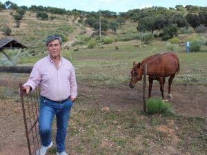 João Barata, na exploração Quinta do Vale Mosteiro.